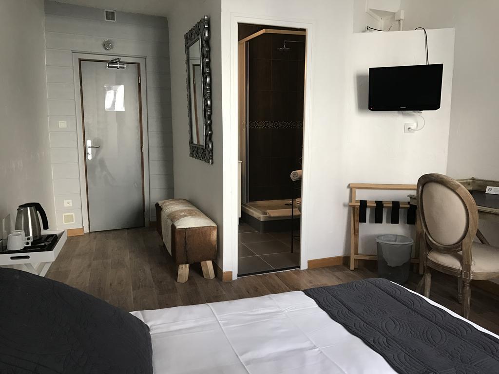 Hotel De La Bastide Carcassonne Bagian luar foto